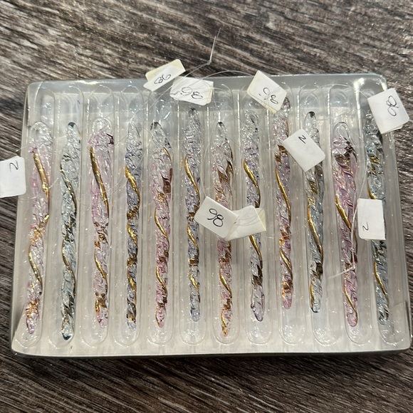 24 Hand Blown Glass Icicles - Picture 3 of 3